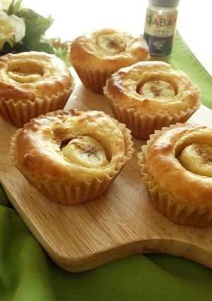 カルピス風味 バナナカップケーキ-レシピのメイン写真