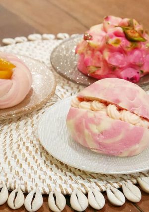 ピンクでかわいいしっとりパン-レシピのメイン写真