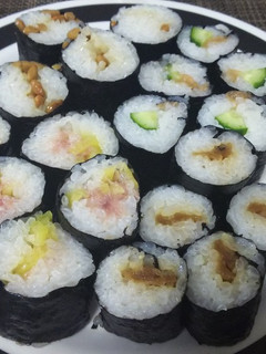 海苔巻き(干瓢・トロたく・梅胡瓜・納豆)-レシピのメイン写真