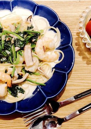 エビとほうれん草の塩辛クリームパスタ-レシピのメイン写真