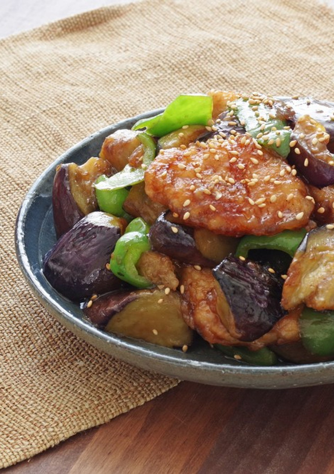 ごま香る♪夏野菜と鶏肉の中華炒め-レシピのメイン写真