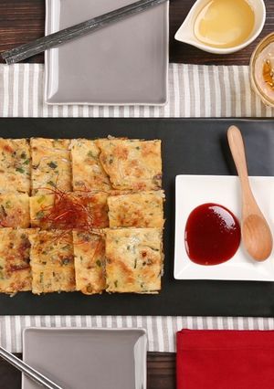 シャキシャキもちもち♪もやしとにらチヂミ-レシピのメイン写真