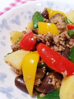 茄子と新じゃがの彩り味噌炒め-レシピのメイン写真