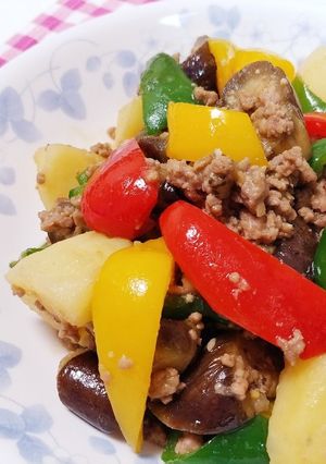 茄子と新じゃがの彩り味噌炒め-レシピのメイン写真