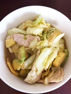 豚肉とアボカドとキャベツ炒め-レシピのメイン写真