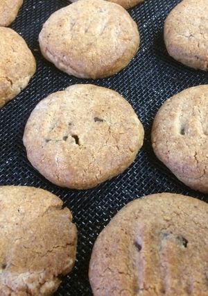 ピーナツたっぷりクッキー-レシピのメイン写真