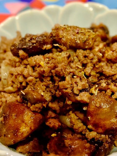 簡単!ブラウンマッシュルームの挽肉炒め-レシピのメイン写真
