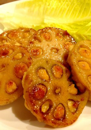 手が綺麗なまま！簡単蓮根ひき肉のせ焼き！-レシピのメイン写真