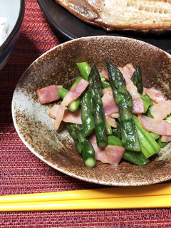 簡単♫炒めるだけ!アスパラベーコン-レシピのメイン写真