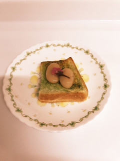 ❁白花豆と桜の塩漬けのトースト❁-レシピのメイン写真