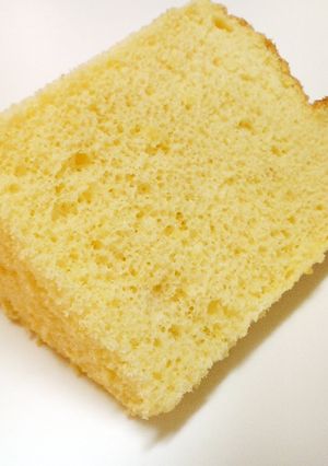甘さかなり控えめ☆プレーンシフォンケーキ-レシピのメイン写真