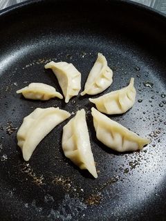 【自家製】モチモチ餃子の皮-レシピのメイン写真