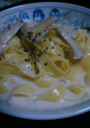 少ない材料@クリームソースパスタ-レシピのメイン写真