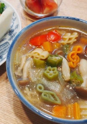 マカロニが可愛い♡栄養満点！野菜スープ-レシピのメイン写真