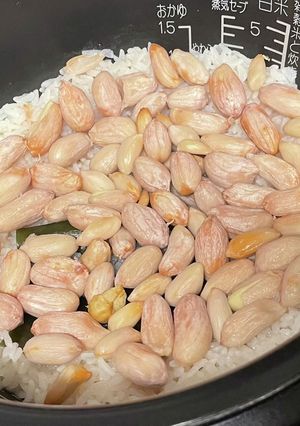 落花生の炊き込みご飯-レシピのメイン写真