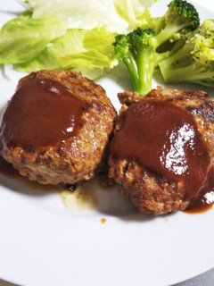 ピーマン嫌いに♡ふんわりハンバーグ-レシピのメイン写真