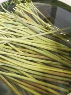重曹の量に迷わない‼簡単わらびのアク抜き-レシピのメイン写真