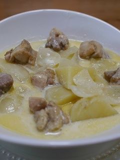 新じゃがと新玉葱と鶏肉のクリーム煮-レシピのメイン写真