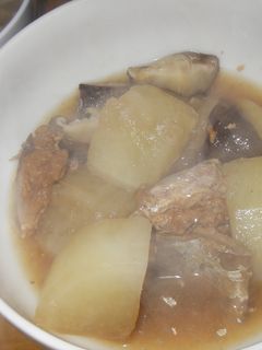 缶詰を使って簡単♪サバ大根-レシピのメイン写真