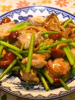 にんにくの芽を使った!鶏肉と茸の炒め物!-レシピのメイン写真