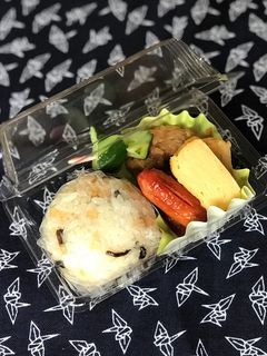 天カス塩こんぶおにぎり♡-レシピのメイン写真