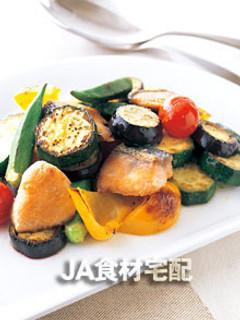 秋鮭と夏野菜の焼きサラダ-レシピのメイン写真