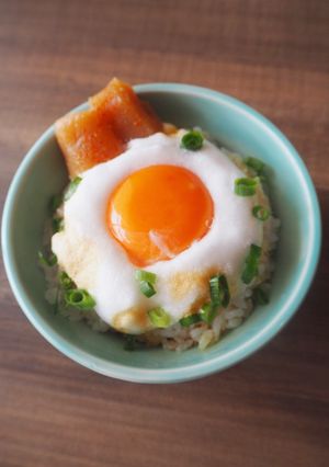 ふわふわメレンゲ卵かけご飯。TKG-レシピのメイン写真