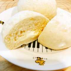 รูปของ Wクリーム白パン
