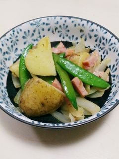 ジャーマンポテト 緑鮮やかエンドウ入り!-レシピのメイン写真