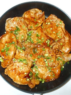 焼肉にんにく醤油ソース♪簡単豚肉-レシピのメイン写真