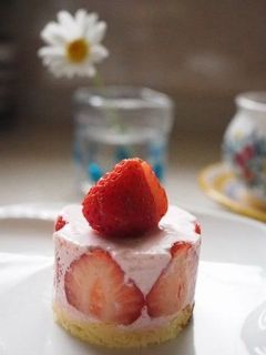 苺ムースケーキ♪-レシピのメイン写真