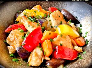 鶏むね肉とカラフル野菜の黒酢炒め-レシピのメイン写真