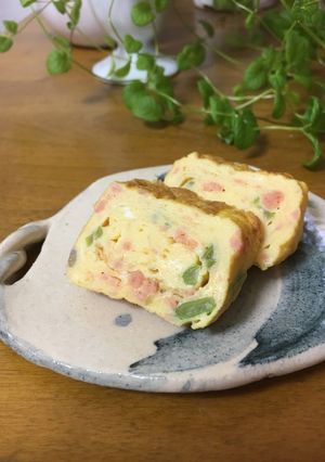 鮭フレークとインゲンの卵焼き-レシピのメイン写真