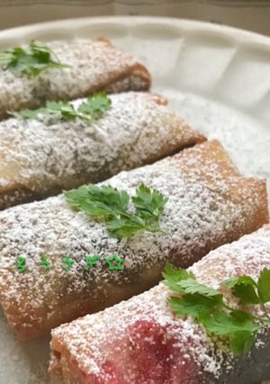 春巻きの皮で絶品スイーツ！？苺春巻き♡-レシピのメイン写真