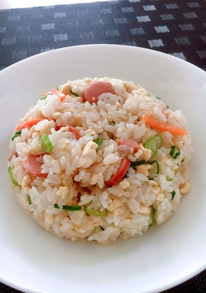 減量中！✨豆腐入り 炒め飯～節約にも♬〜-レシピのメイン写真