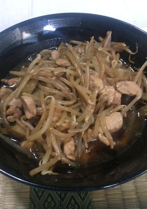 シンプルな鳥ごぼうもやしの煮付け-レシピのメイン写真