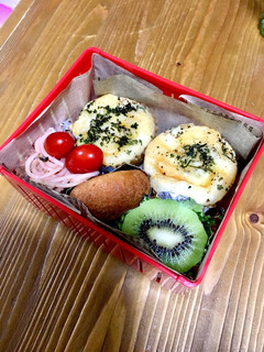 中学生女子 チーズとコーンのマフィン弁当-レシピのメイン写真