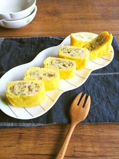オリーブとベーコンのチーズオムレツ卵焼き-レシピのメイン写真