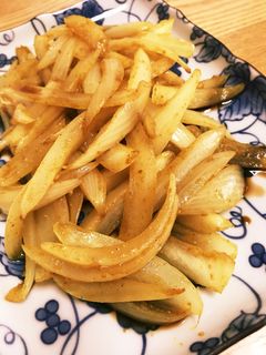 ピリっとうまい☆玉ねぎのカレー炒め-レシピのメイン写真