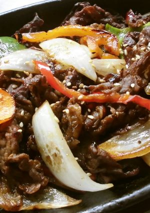 牛薄切り肉とお野菜の鉄板焼き定食♪-レシピのメイン写真