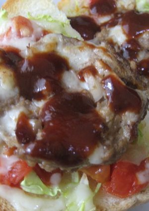 チーズハンバーグ☆トースト-レシピのメイン写真