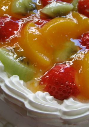 フルーツたっぷり♪デコレーションケーキ-レシピのメイン写真