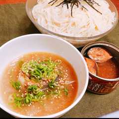 รูปของ そうめんのつゆに鯖缶！！