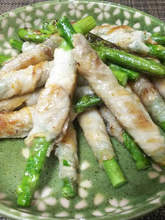 定番・グリーンアスパラの豚肉巻き-レシピのメイン写真
