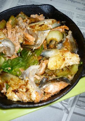 銀鮭のアラの焼き鮭＋チンゲン菜のタパス-レシピのメイン写真
