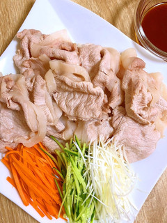 韓国ダレの豚しゃぶ野菜巻き!-レシピのメイン写真