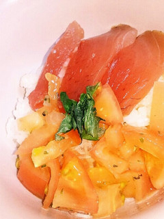 マグロトマト丼-レシピのメイン写真