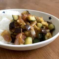 カレーの壺でお肉を使わない夏野菜カレー-レシピのメイン写真