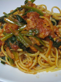 ツナとほうれん草のトマトパスタ-レシピのメイン写真