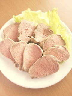 作り置き◆ヒレ肉で簡単茹で豚◆低糖質-レシピのメイン写真